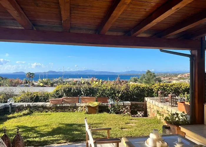 Sardegna: Vista Mare, Vicino *